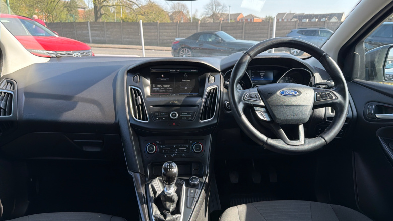 Ford Focus 1.0 EcoBoost 125 Titanium Navigation 5dr Petrol Hatchback